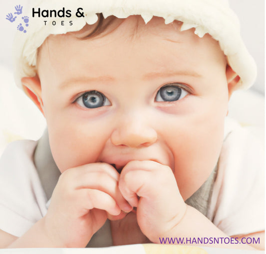 BABY MILESTONES AT 2 MONTHS OLD - Hands & Toes